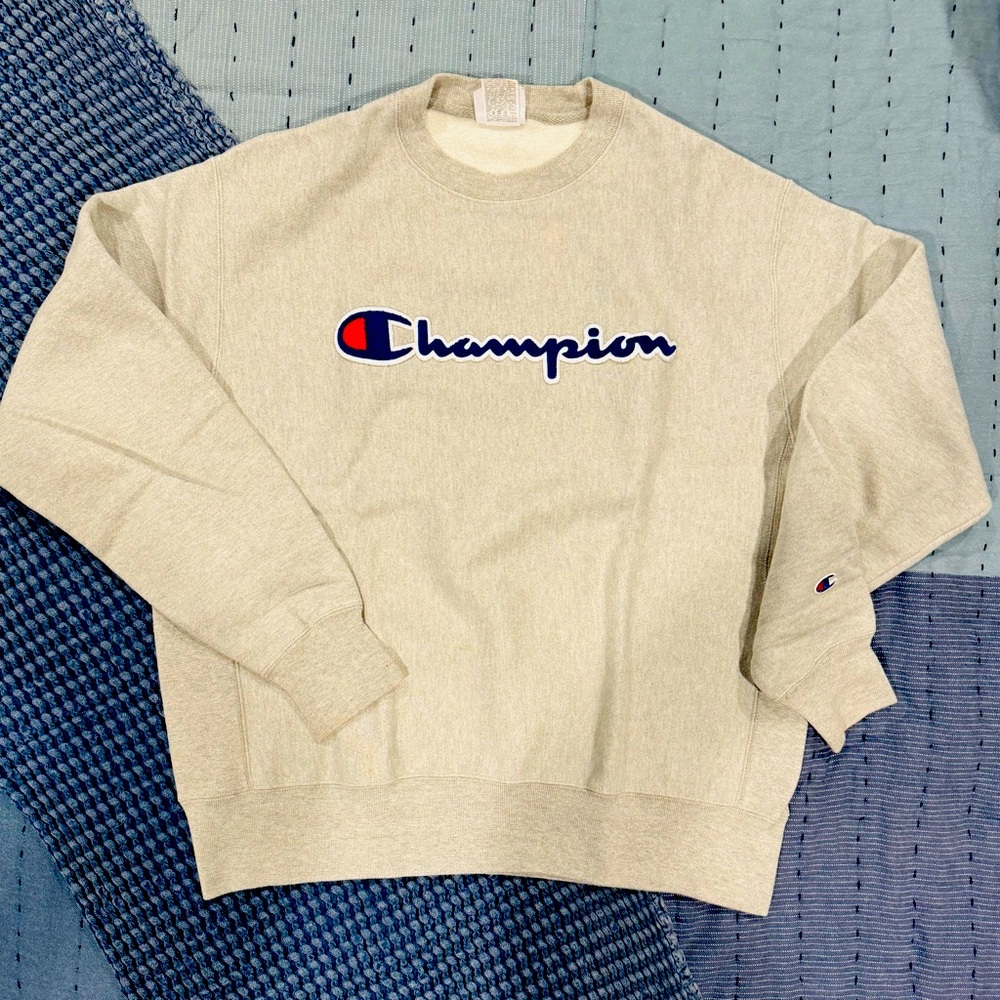 Champion Men's Heather Grey  Crewneck Sweater